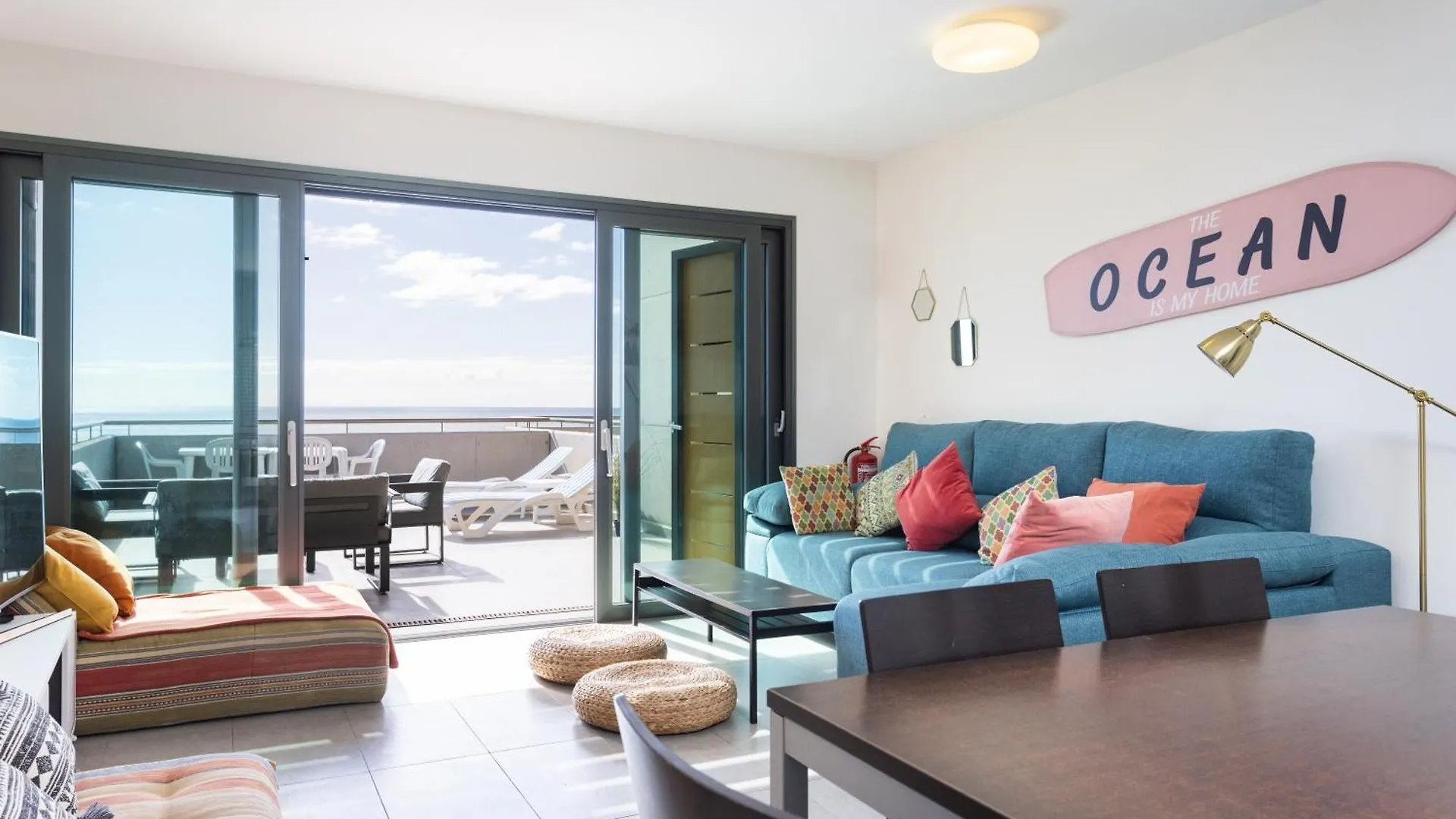 Medano Surf Beach Holiday Home By Sunkeyrents El Medano