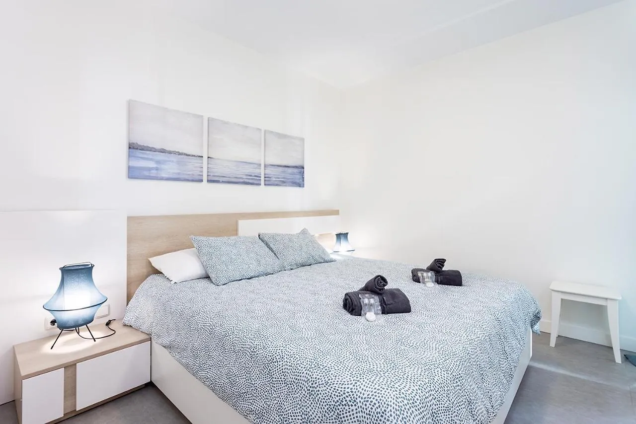 111 Médano Surf Beach Holiday Home by SUNKEYRENTS El Médano Spagna
